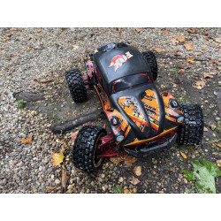 copy of XMAXX Racer
